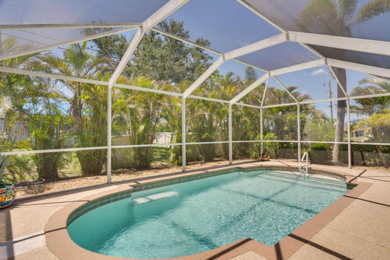 Family-Friendly Home About 10 Mi To Dtwn Cape Coral Bagian luar foto