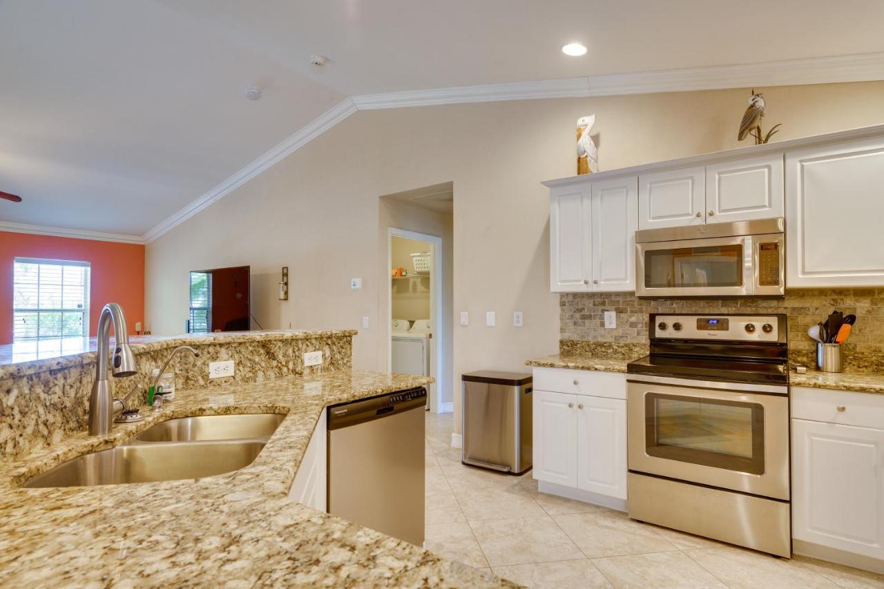 Family-Friendly Home About 10 Mi To Dtwn Cape Coral Bagian luar foto