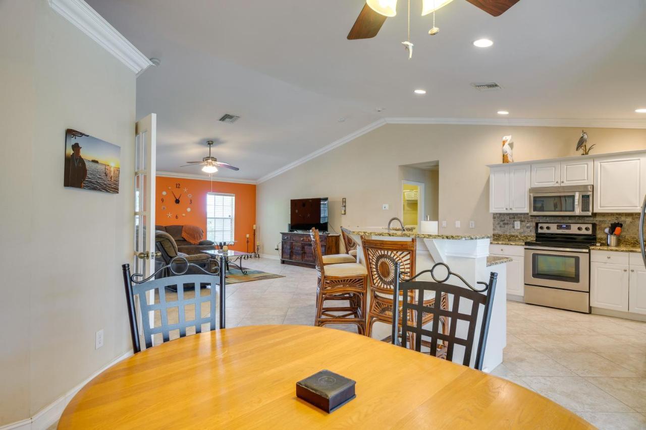 Family-Friendly Home About 10 Mi To Dtwn Cape Coral Bagian luar foto